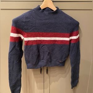 Hollister cropped top